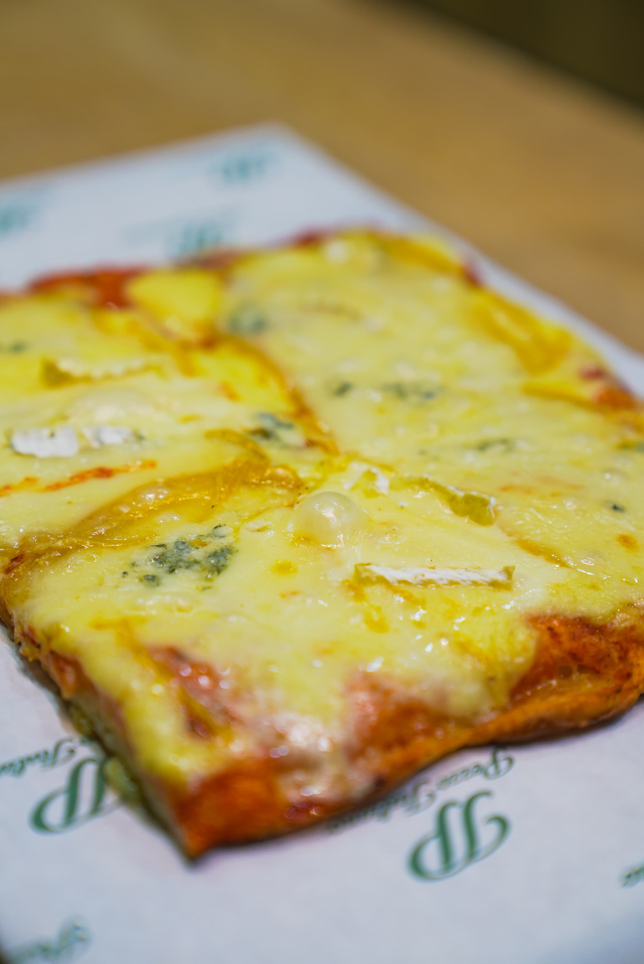 Pizza Quattro Formaggi détail
